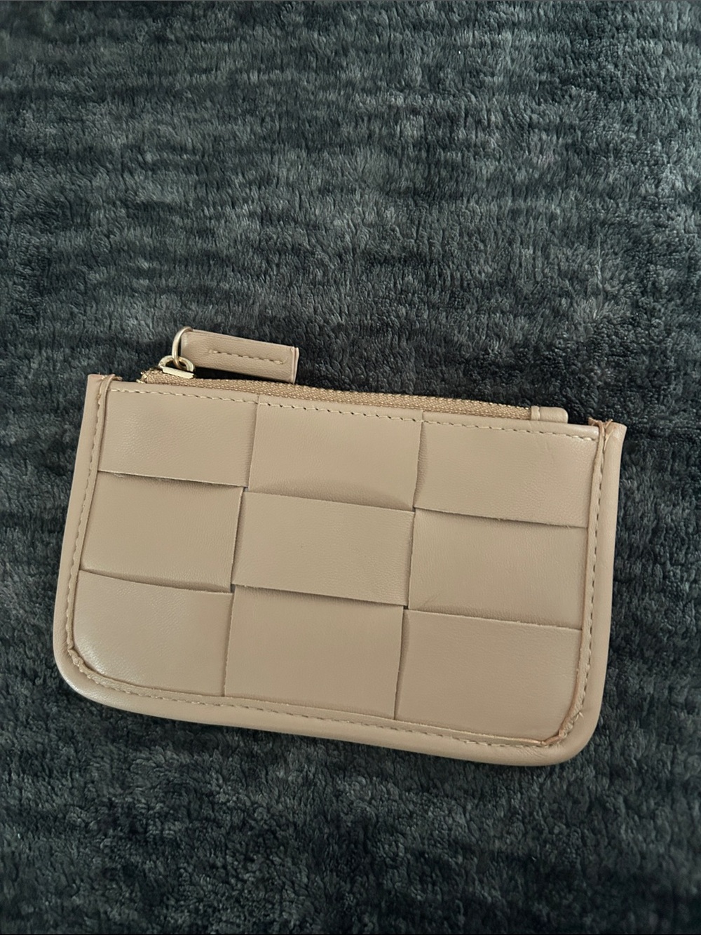 Woven Leather Zip Card Case Wallet in Beige